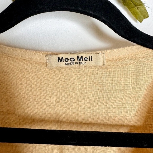 Meo Meli Linen Top - Picture 5 of 5